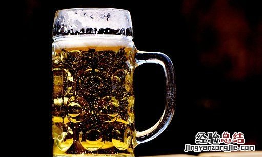 啤酒浇花的正确方法