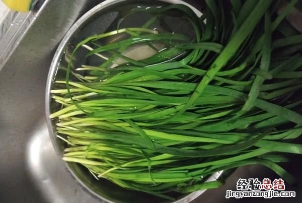 韭菜三鲜馅饺子怎么做