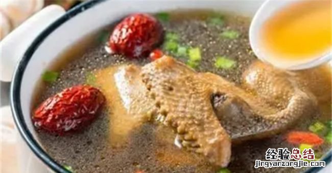 鸽子和什么一起炖汤最有营养