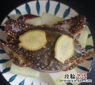梭子蟹清蒸多少分钟,梭子蟹要清蒸多少分钟呢