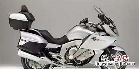 机车跟摩托车有区别吗?有什么区别呢