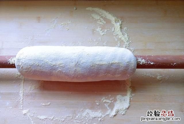 手擀面的做法,手擀面的正确做法