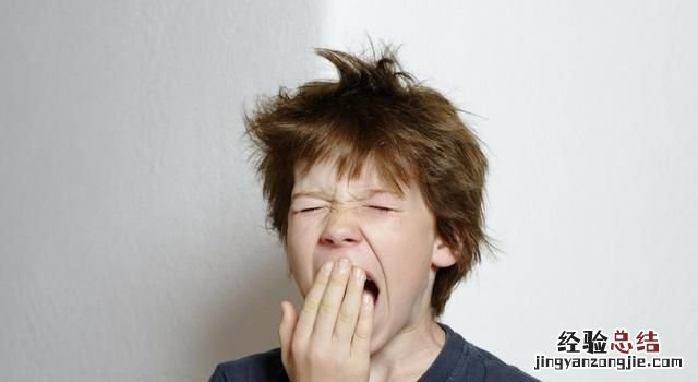 我们为什么会打哈欠,人困了为什么会打哈欠
