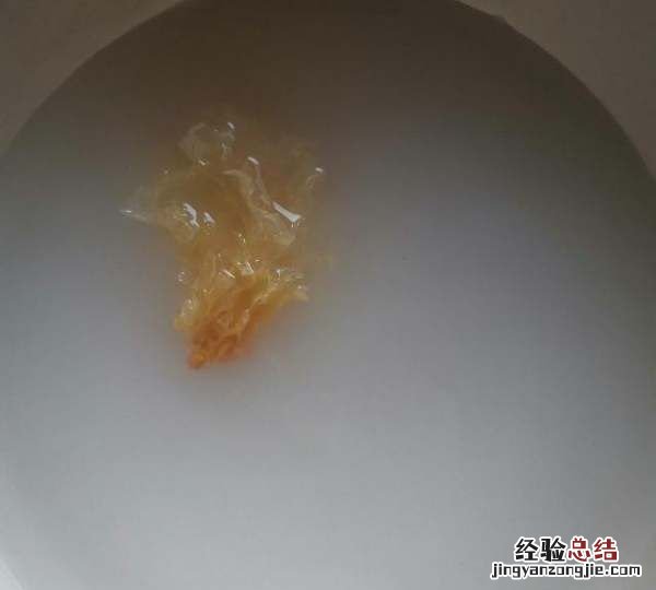 银耳莲子羹的做法,银耳莲子羹的正确做法