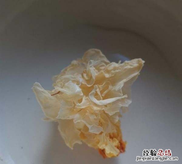 银耳莲子羹的做法,银耳莲子羹的正确做法