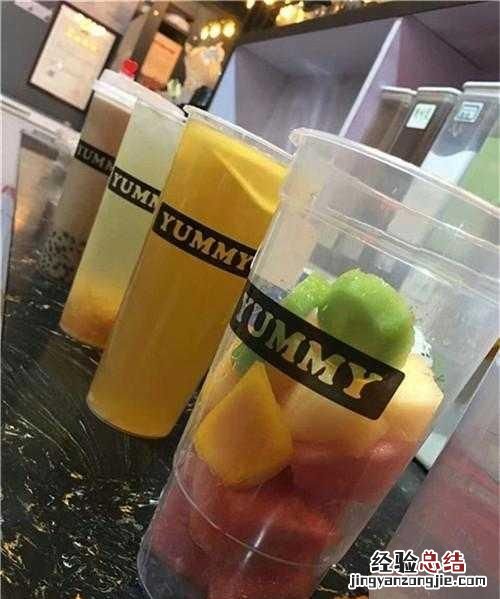 小县城开奶茶店成本多少 开个奶茶店的成本要多少