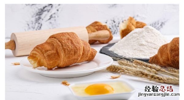 可颂和牛角包的区别