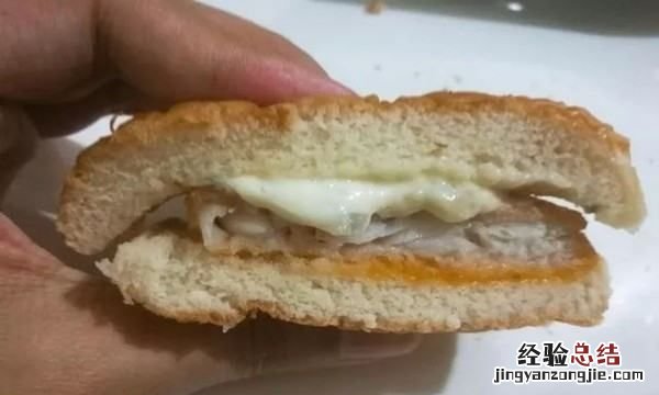 麦香鱼是什么鱼,麦香鱼中抹的那种酱是什么酱酸酸的感觉