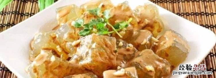 做好的焖子能冷冻保存,焖子放冰箱里是冷藏还是冷冻