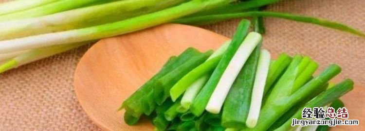 葱上的蓝色残留物是什么,葡萄上喷的蓝色液体是什么