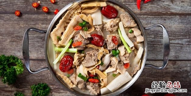 炖牛肉的做法,酱油炖牛肉的做法