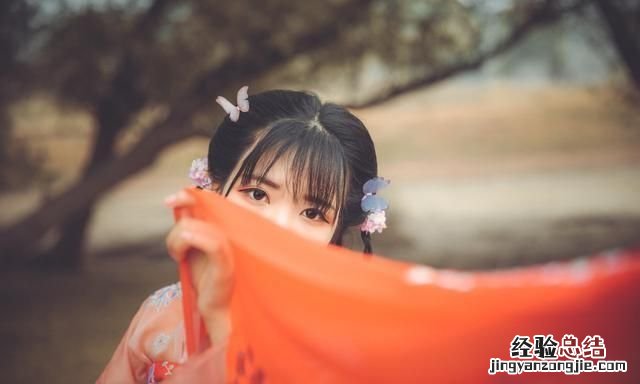 你如何理解“落红不是无情物，化作春泥更护花”这句诗真正的含义