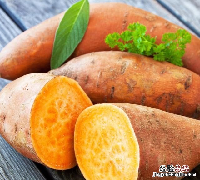 地瓜粉条和红薯粉条的区别 地瓜和红薯有什么区别