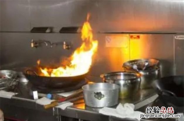 油锅起火后锅还能再用