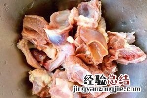 炖鸽子汤用冷水还是热水下锅