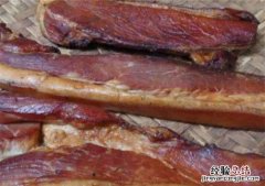腌腊肉用热盐还凉盐，为什么腌腊肉要把食盐炒热