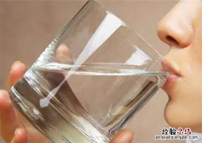 跳绳能把结石跳掉