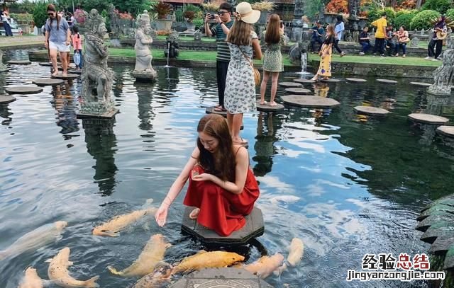 女朋友很漂亮但是有灰指甲怎么办