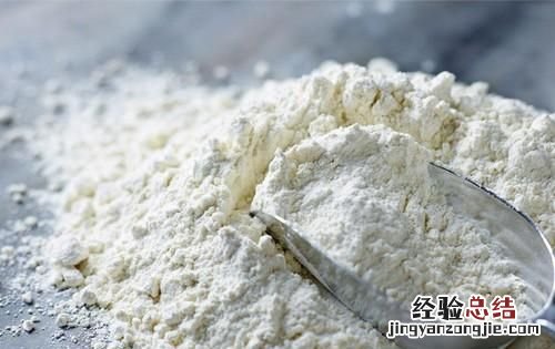 全麦粉与黑全麦粉哪个营养高 全麦粉和黑麦粉哪个更饱腹