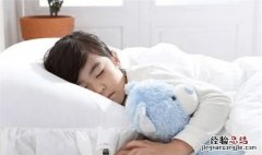 宝宝睡觉磨牙是肚子有虫