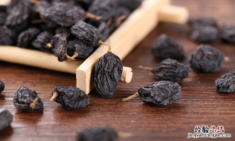 女人喝黑枸杞好处,女人喝黑枸杞的好处和坏处