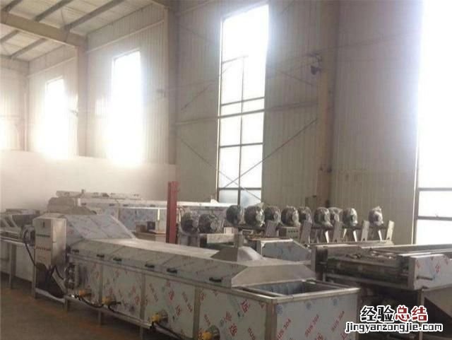 通常我们吃的干黄花菜是新鲜的吗 新鲜黄花菜是怎么弄干的