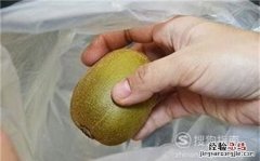生猕猴桃怎么保存时间长，猕猴桃用塑料袋密封保存好
