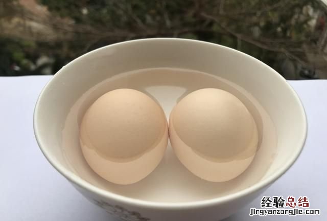 鸡蛋要煮多久才好剥壳