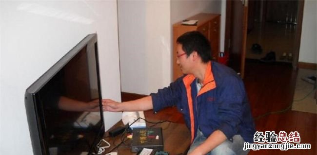 租房家电正常使用坏了算谁的，租住的房子电器坏了该由谁修