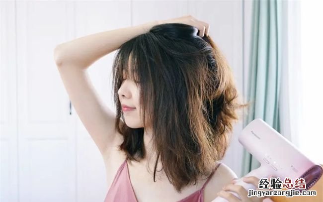 吹风机有必要买负离子的吗，吹风机用蓝光好还是用负离子好