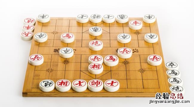 象棋里面哪方先走