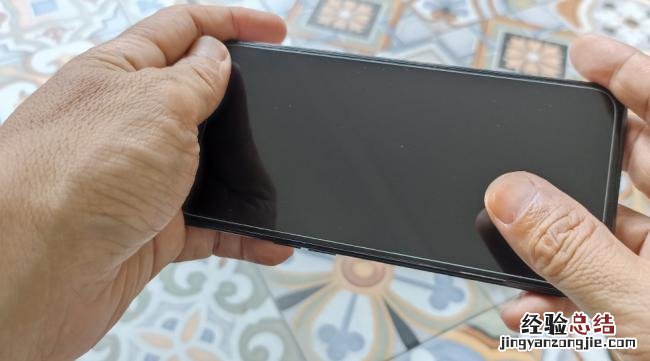 mate9上面的孔