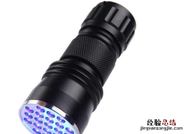 一次性洗脸巾含荧光剂吗，怎么看洗脸巾有没有荧光剂