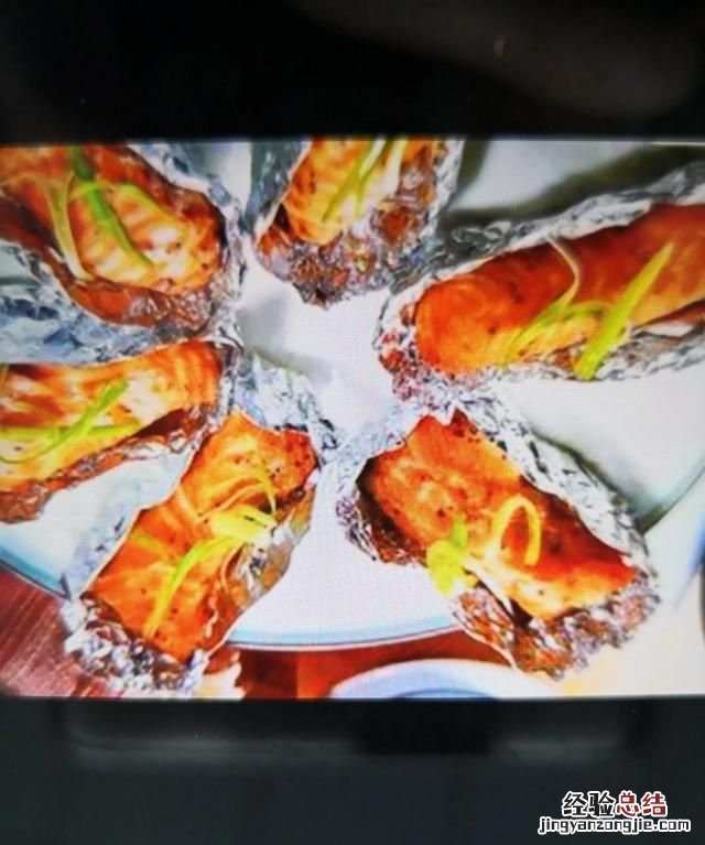 烧烤,烤红薯需要包锡纸吗?怎么做好吃呢