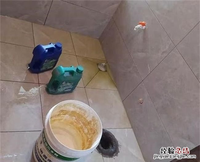 卫生间漏水不砸砖怎么处理