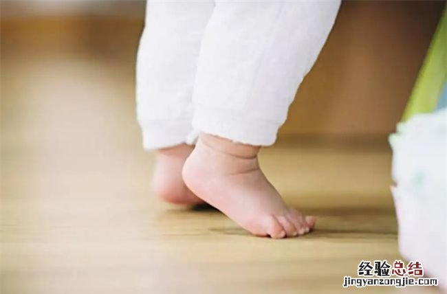 小孩多大会走路，宝宝几岁可以开始走路