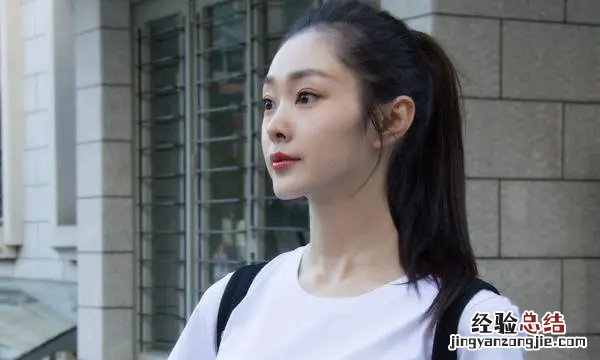 马尾扎多了头顶会脱发,小女孩扎马尾辫子简单好看