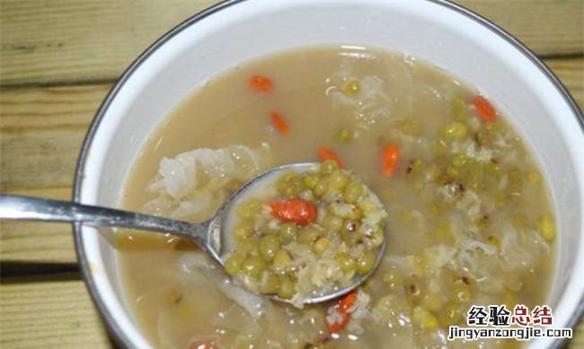 绿豆汤煮好要焖多久,怎样煮绿豆汤又快又烂不变色