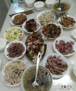 入宅饭一定要在家里吃，搬家后第一顿饭必须在家吃吗