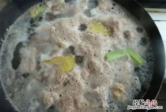 炖肉出的白沫子是什么，煮肉的浮沫到底是什么 知乎