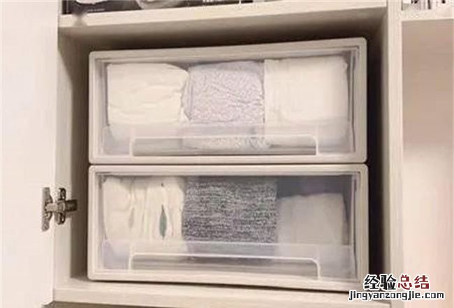 发黄的衣服放冰箱，如何让发黄的白衣服亮白如新呢