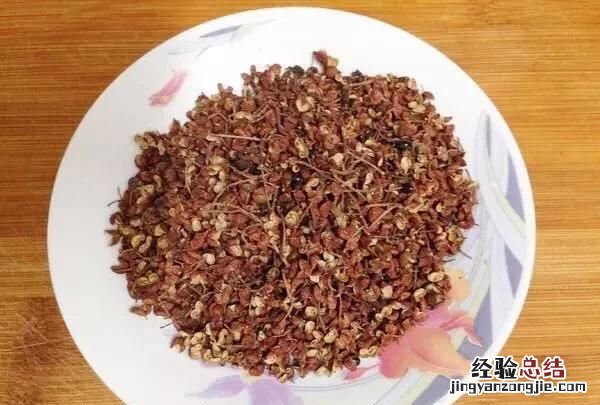椒盐排骨之类的菜,椒盐都有哪些调料组成的