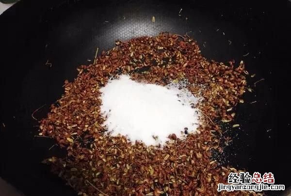 椒盐排骨之类的菜,椒盐都有哪些调料组成的