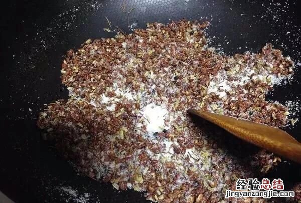 椒盐排骨之类的菜,椒盐都有哪些调料组成的