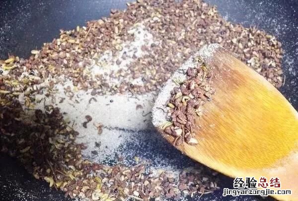 椒盐排骨之类的菜,椒盐都有哪些调料组成的