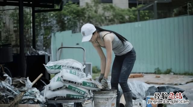 农村水泥路和柏油路哪个好,柏油路和水泥路有什么区别