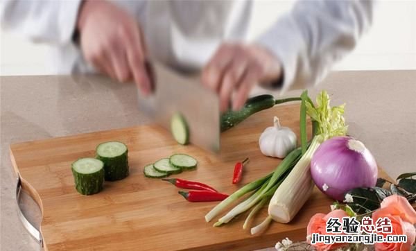 实木砧板多久更换一次,厨房切菜案板多长时间就要换掉