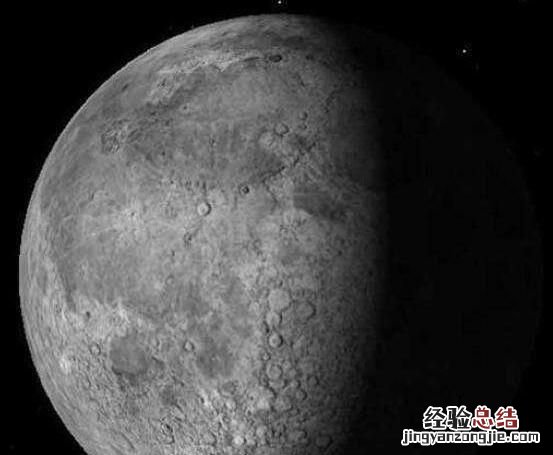 月球的南北极有雪吗 月球的南北极有什么