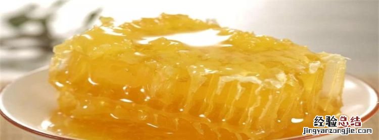 蜜蜂水不能跟什么吃,蜜蜂跟什么食物不能搭配