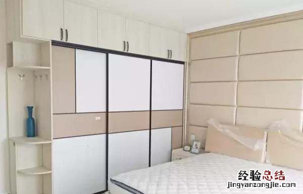 三招教你整理衣柜里的衣服省出一半的空间